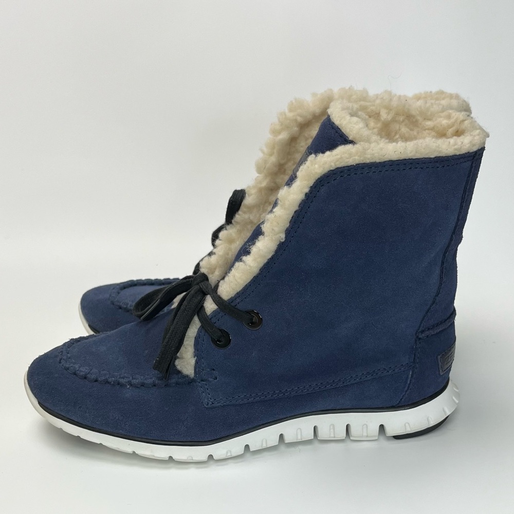 Cole Haan Zerogrand Waterproof Shearling Chukka Boots Size 6.5 B Blue Suede